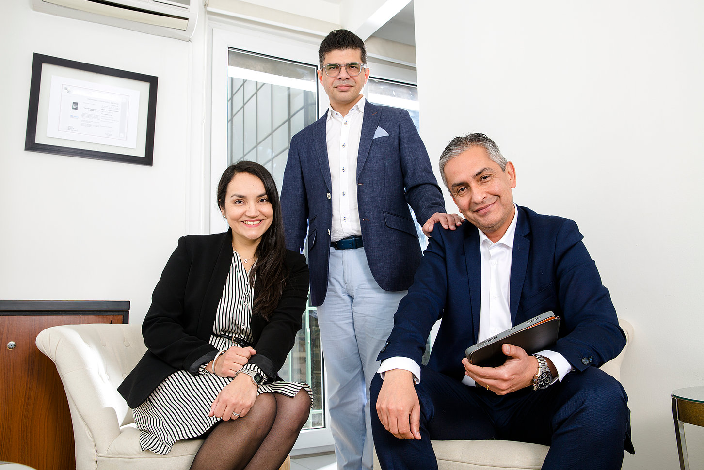 abogados y abogada de castillo y cía